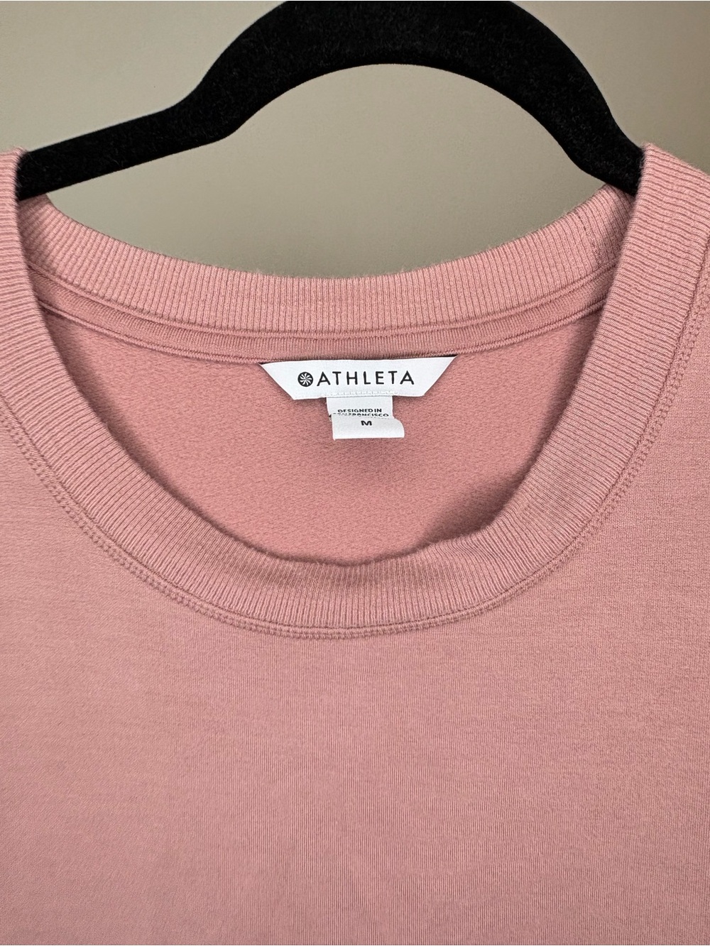 Athleta Women's Dusty Rose Pullover Crewneck Sweatshirt Size Medium - Picture 3 of 7